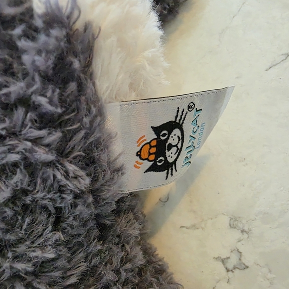 Jellycat Rafferty Racoon - Picture 2 of 2